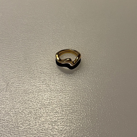 Missoma SQUIGGLE CURVE TWO TONE ENAMEL STACKING RING 18k gold plated women ring - Picture 3 of 9